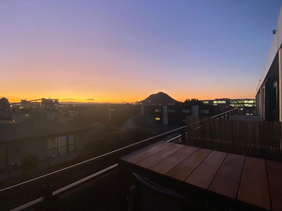 Sunset Apartment, Mount Views, Pool, Gym, Hot Tub Mount Maunganui Luaran gambar